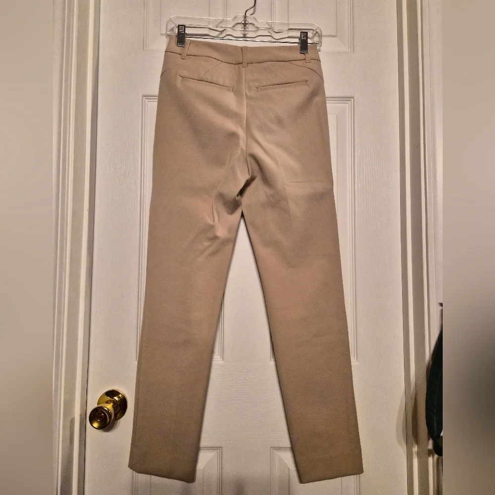 White House Black Market Slim Ankle Pants Tan Size 00 - Picture 2 of 3